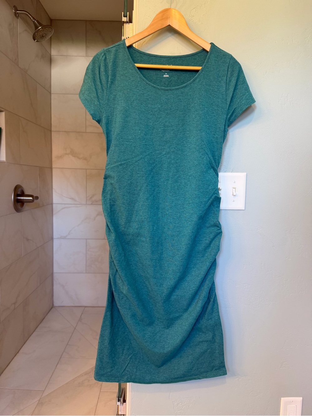 Isabel Maternity by Ingrid & Isabel Teal Midi Dress - Size M